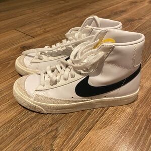 Nike Blazers White and Black High-Tops